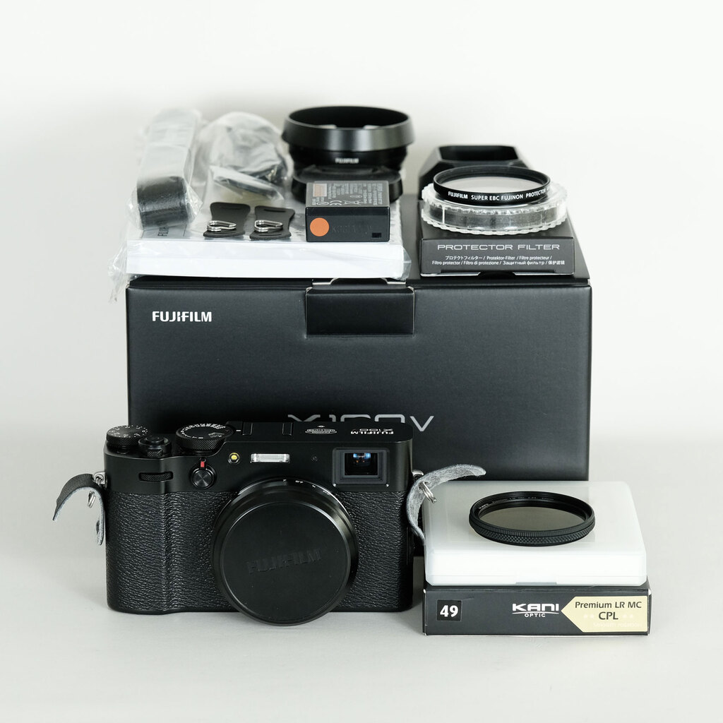 FUJIFILM x100v ブラック　2700ショット 富士フイルム X100V ブラックを購入！開封と作例 | Photo