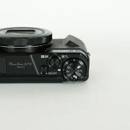 Canon PowerShot G7X Mark II Canon PowerShot G7X Mark II
