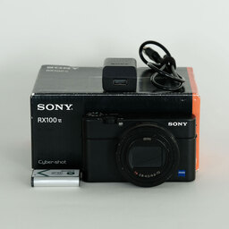 SONY Cyber-shot DSC-RX100M6 SONY Cyber-shot DSC-RX100M6