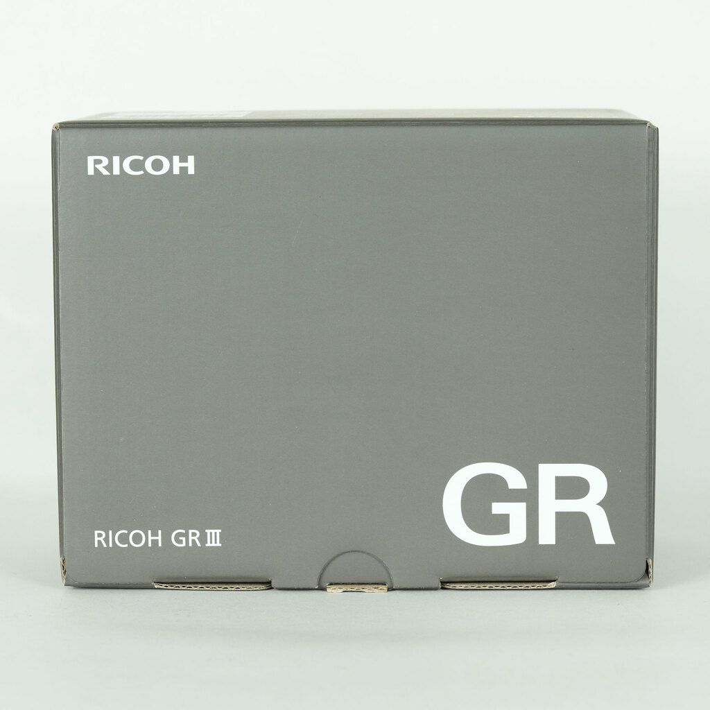 RICOH GR III