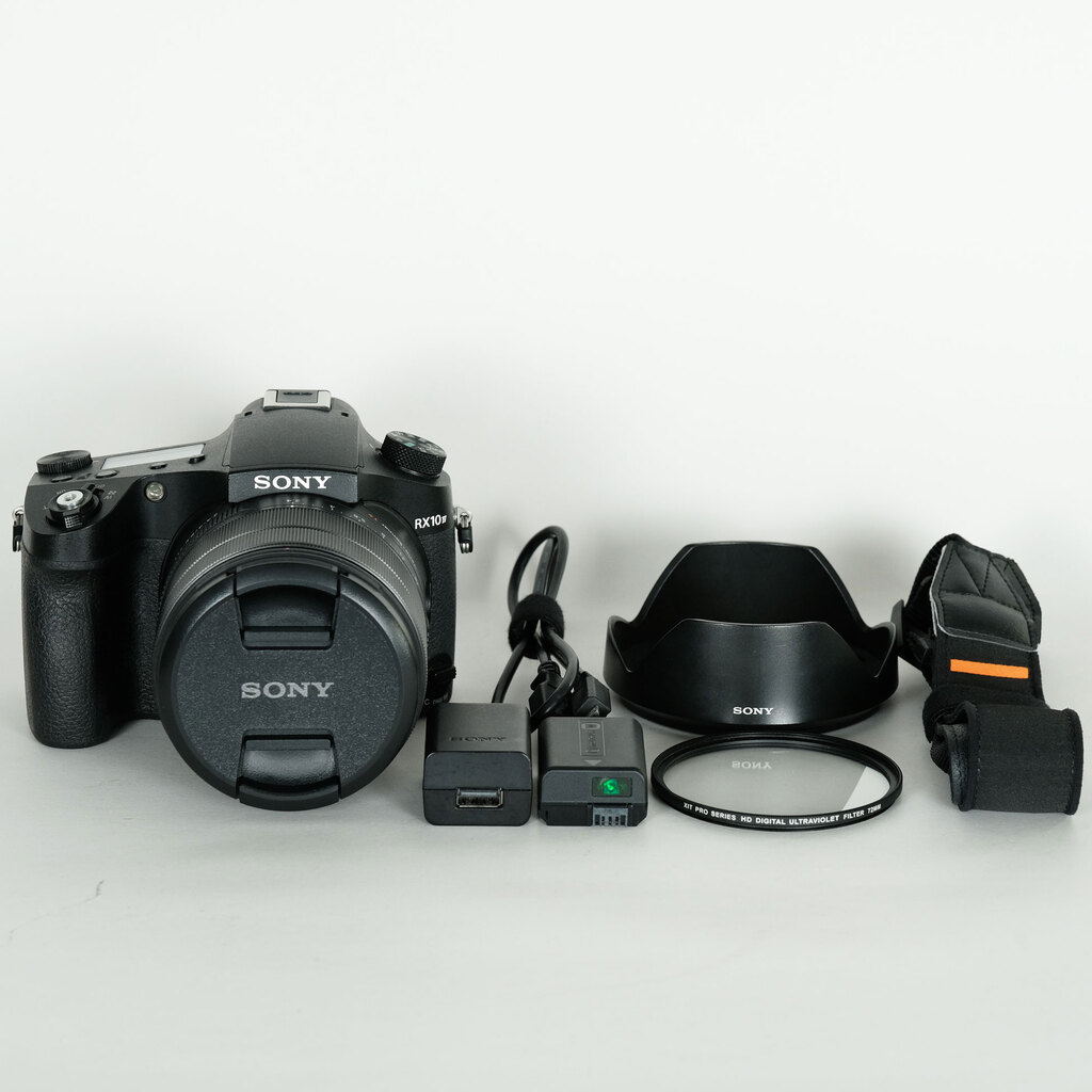 SONY DSC-RX10M4 デジタル カメラ 一眼 4K 8K 対応 ソニー 中古 Y4395668 SONY Cyber-shot DSC-RX10M4の出品 | ONE SCENE（ワンシーン）