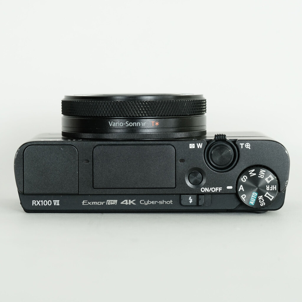 SONY Cyber-shot DSC-RX100M7の出品 | ONE SCENE（ワンシーン）