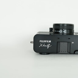 FUJIFILM X half X-HF1 FUJIFILM X half X-HF1