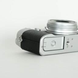 FUJIFILM X100V シルバー FUJIFILM X100V シルバー