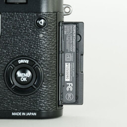 FUJIFILM X100F ブラック FUJIFILM X100F ブラック