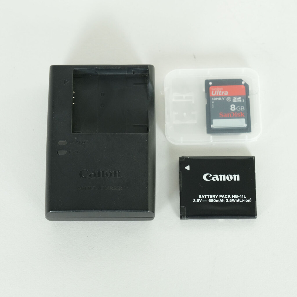Canon IXY 200 レッド