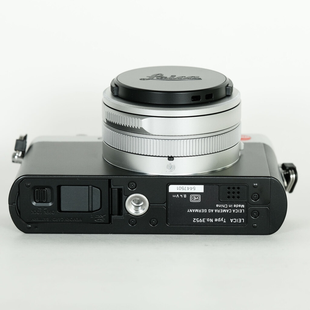 LEICA D-LUX7 シルバーの出品 | ONE SCENE（ワンシーン）