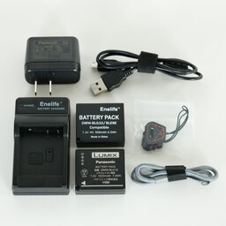 Panasonic LUMIX DMC-TX1 Panasonic LUMIX DMC-TX1