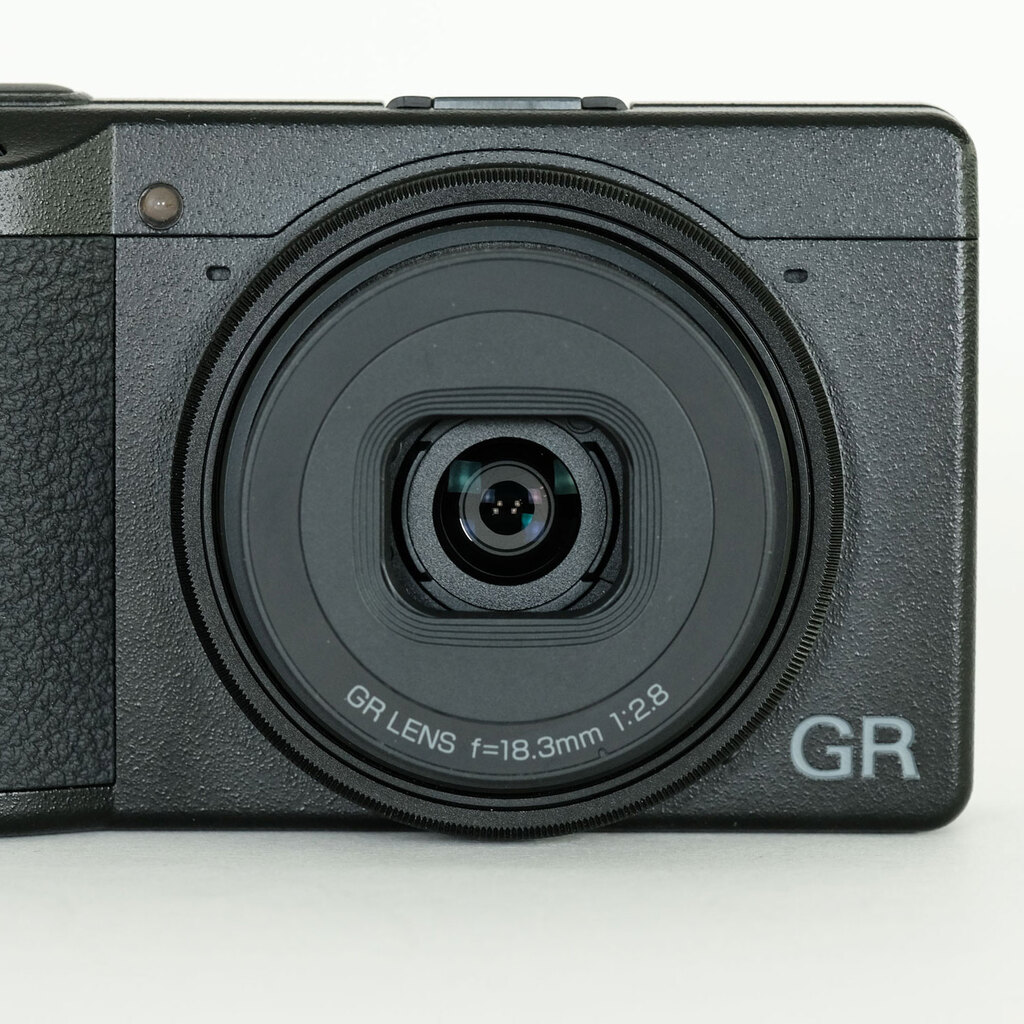 RICOH GR IIIの出品 | ONE SCENE（ワンシーン）