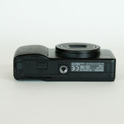 RICOH GR DIGITAL IV RICOH GR DIGITAL IV