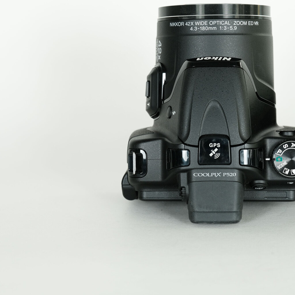 Nikon COOLPIX P520 BK ブラック Nikon COOLPIX P520 BK ブラック