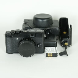 FUJIFILM X10 ブラック FUJIFILM X10 ブラック