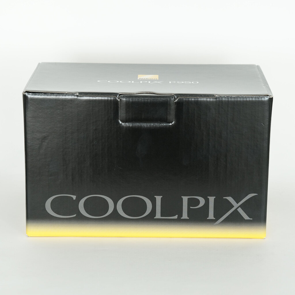 Nikon COOLPIX P950 Nikon COOLPIX P950