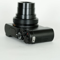 Panasonic LUMIX DMC-TX1