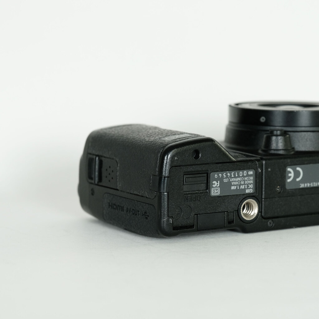 RICOH GXR S10 キット コンパクトデジタルカメラ RICOH GXR S10 キット コンパクトデジタルカメラ 価格.com