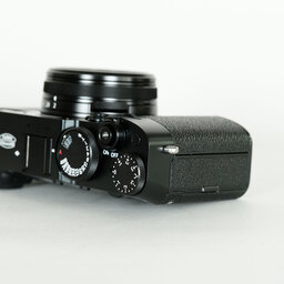FUJIFILM X100VI