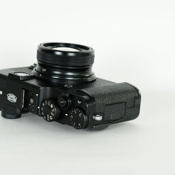 FUJIFILM X10 ブラック