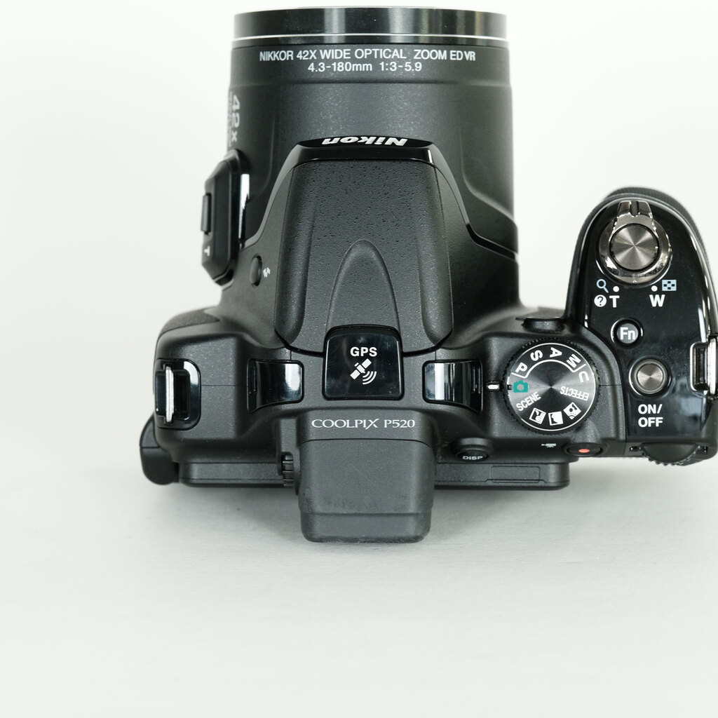 Nikon COOLPIX P520 BK ブラック Nikon COOLPIX P520 BK ブラック