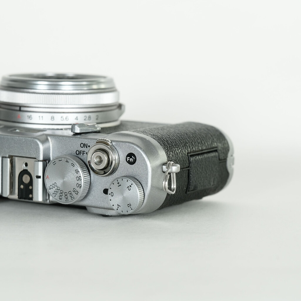FUJIFILM X100S シルバー