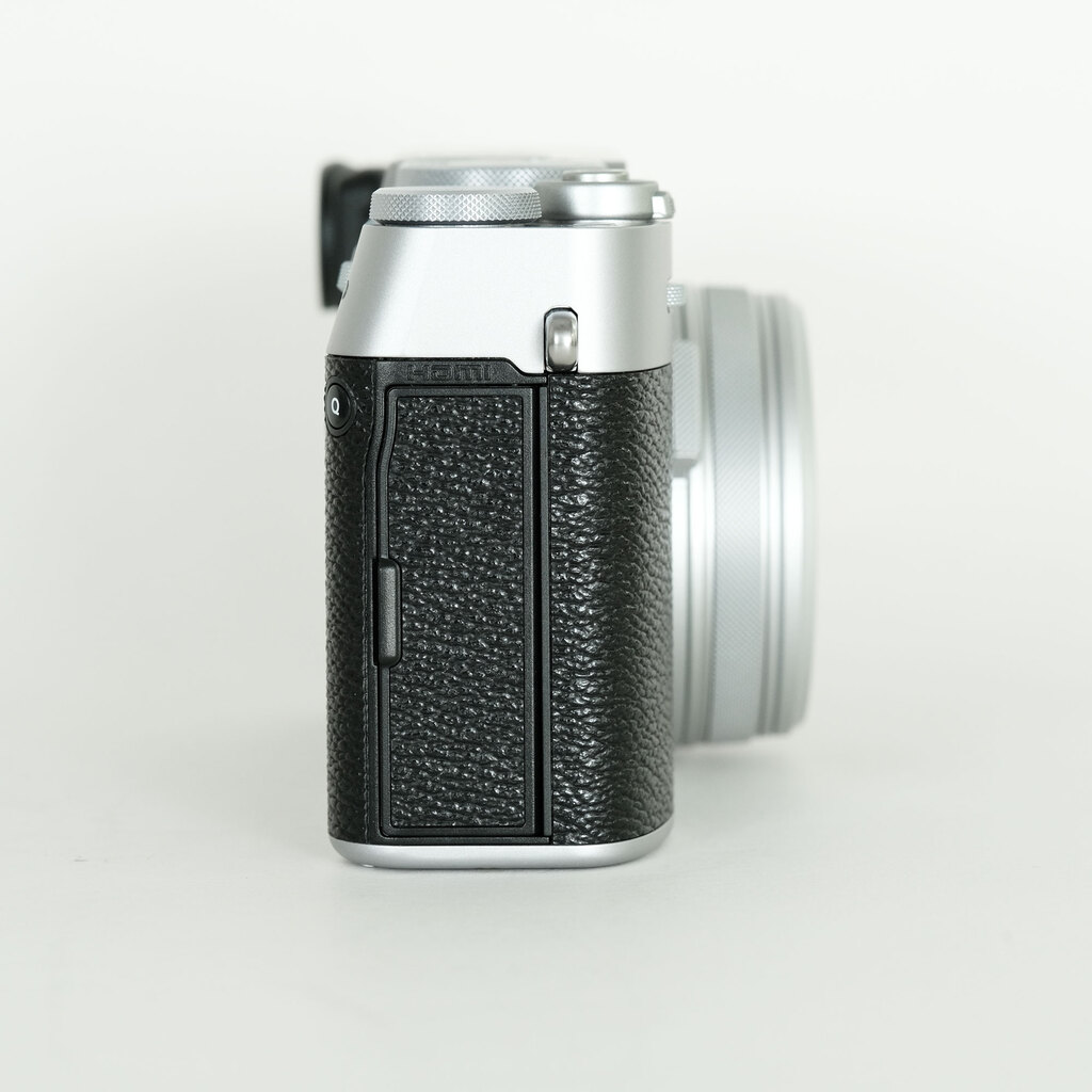 FUJIFILM X100VI FUJIFILM X100VI