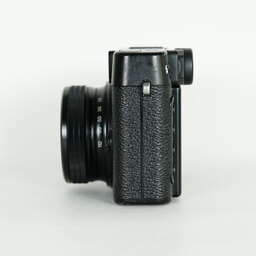 FUJIFILM X10 ブラック