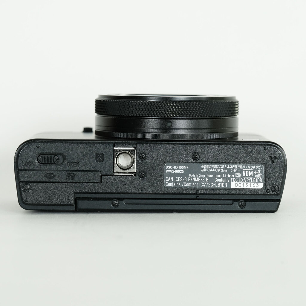動作確認済 SONY cyber shot DSC-T77 オールド　デジカメ ソニー(SONY) Cyber-shot RX100VII DSC-RX100M7 1.0型 大型