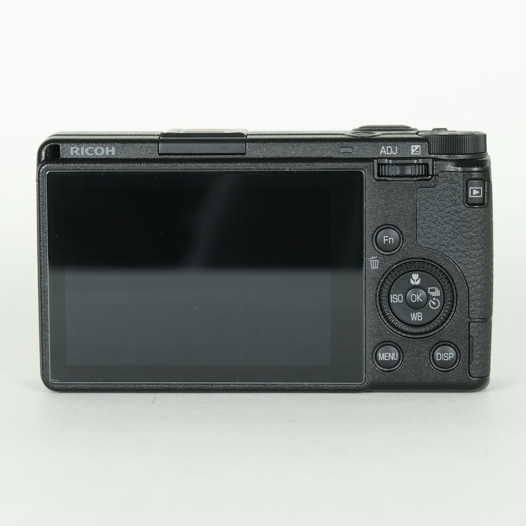 RICOH GR III
