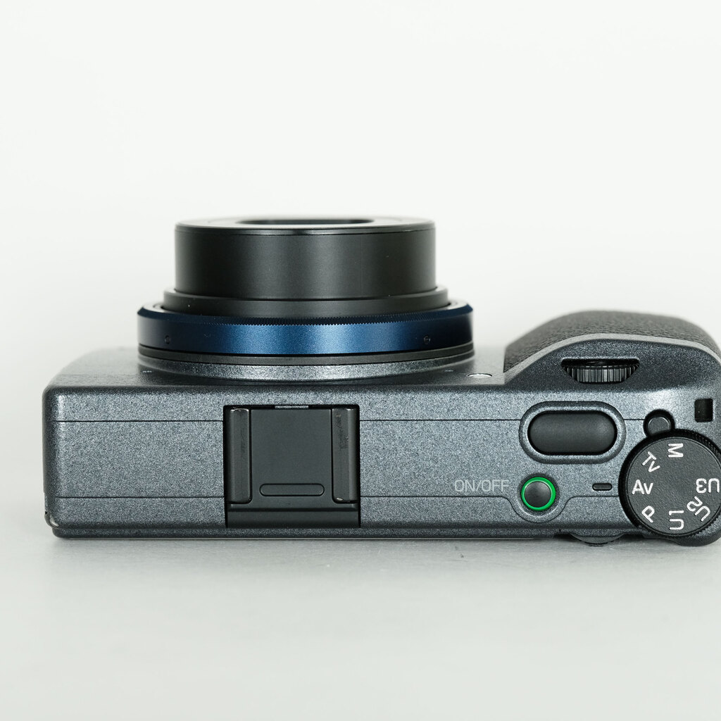 RICOH GR IIIx Urban Editionの出品 | ONE SCENE（ワンシーン）