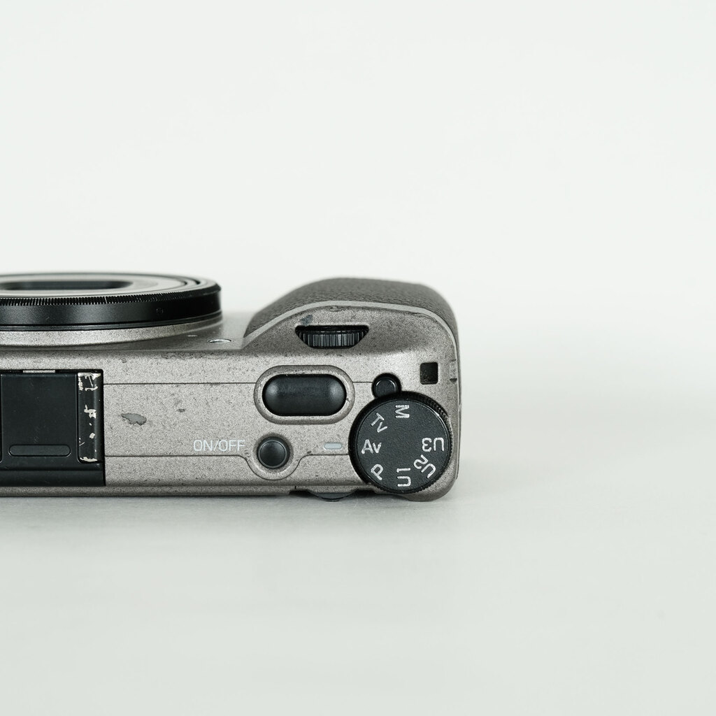 RICOH GR III Diary Editionの出品 | ONE SCENE（ワンシーン）