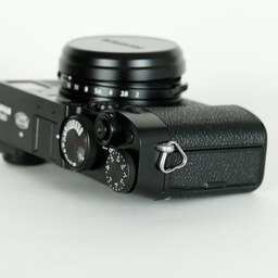 FUJIFILM X100V ブラック