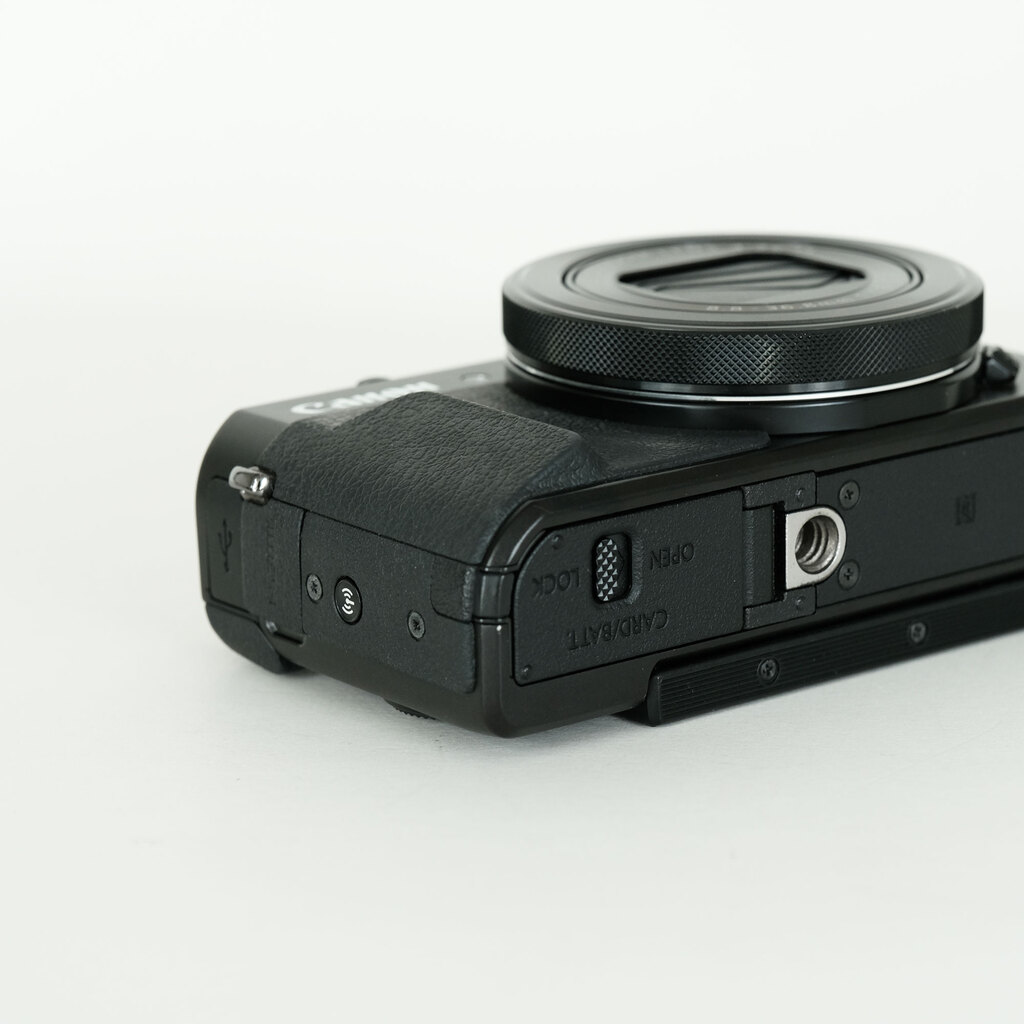 Canon PowerShot G7X Mark II Canon PowerShot G7X Mark II