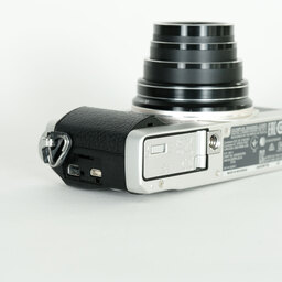 OLYMPUS STYLUS SH-1 SLV シルバー