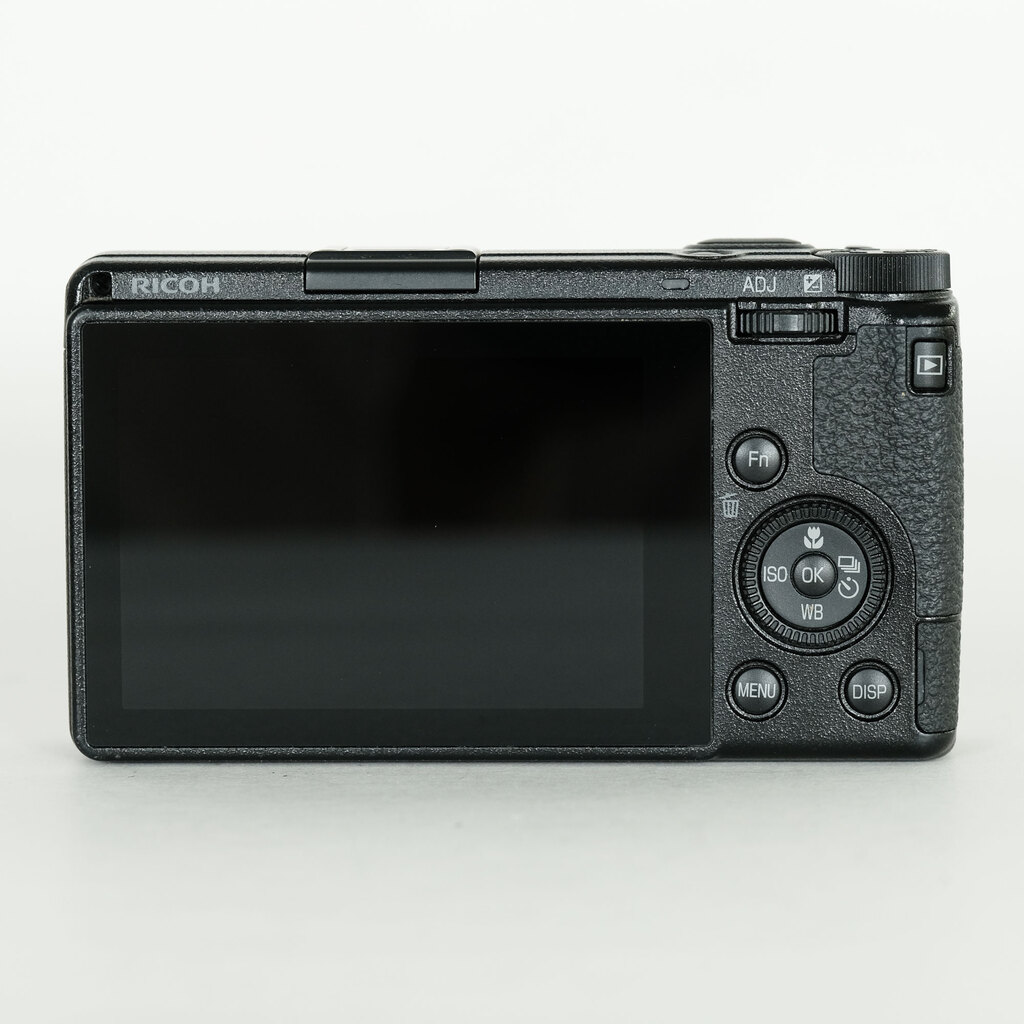 RICOH GR III 美品｜シャッター601回｜おまけ多数 RICOH GR III 美品｜シャッター601回｜おまけ多数 RICOH GR III 美