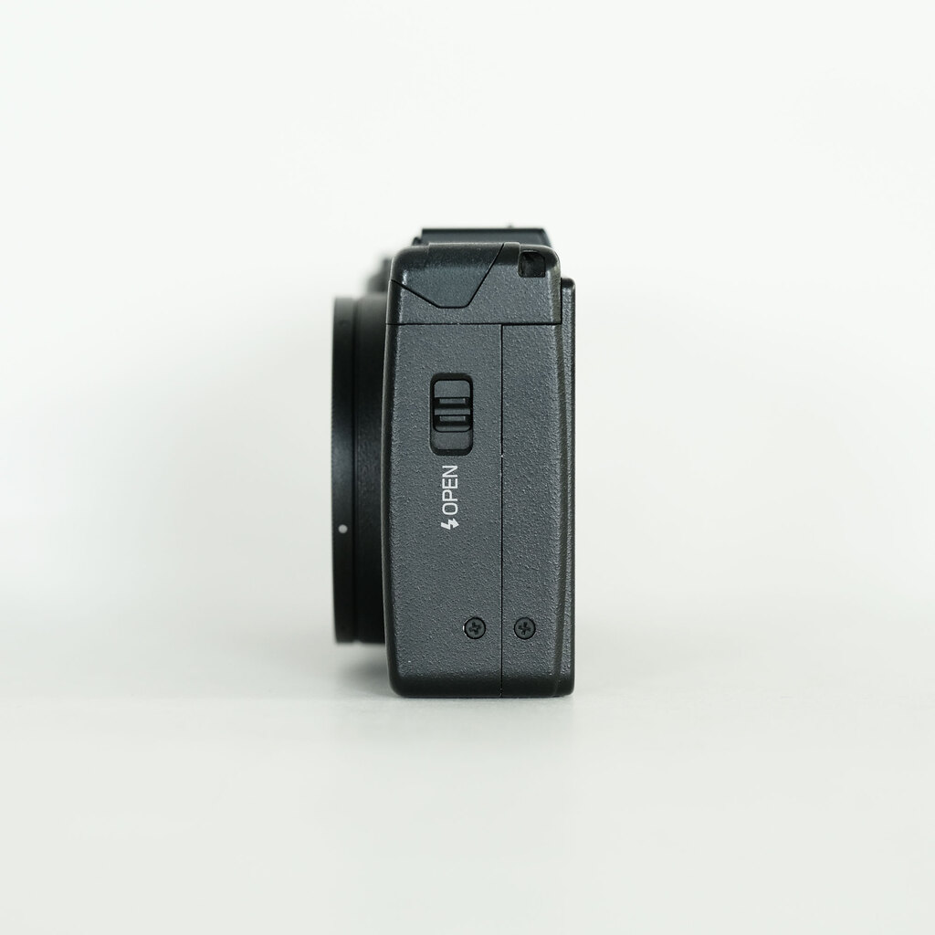 RICOH GR DIGITAL III RICOH GR DIGITAL III