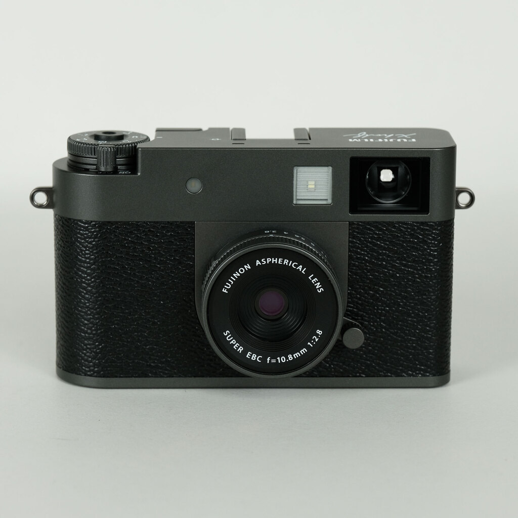FUJIFILM X-HF1 [チャコールシルバー] 中古価格比較 - 価格.com