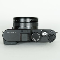 Leica D-LUX8