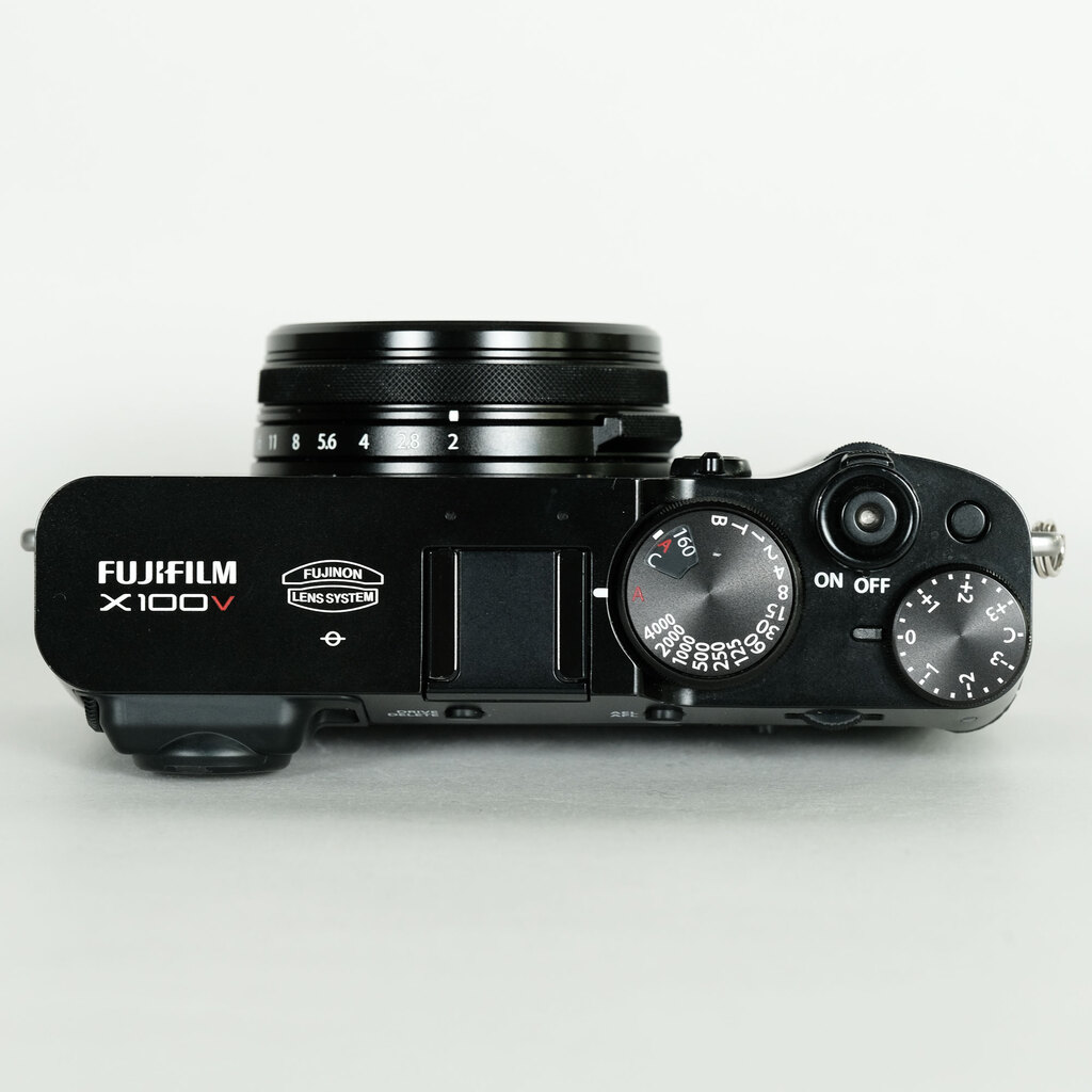 FUJIFILM X100V ブラックの出品 | ONE SCENE（ワンシーン）