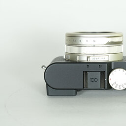 LEICA D-LUX8 100 YEARS OF LEICA [19197]