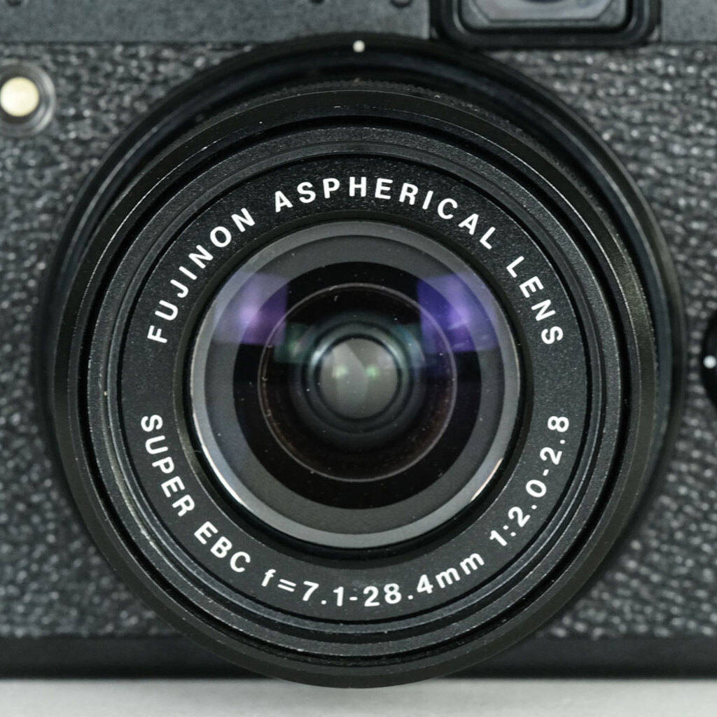 FUJIFILM X10 ブラック