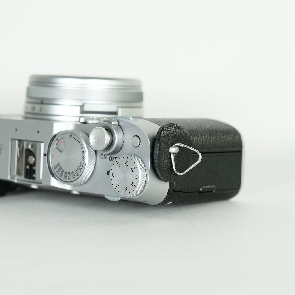 FUJIFILM X100V シルバー