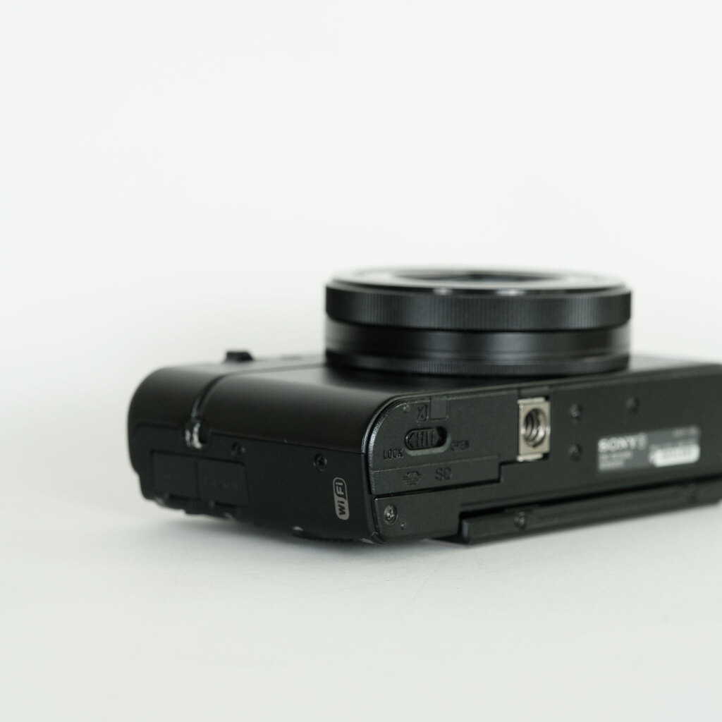 SONY Cyber-shot DSC-RX100M3 SONY Cyber-shot DSC-RX100M3