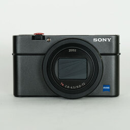 SONY Cyber-shot DSC-RX100M7