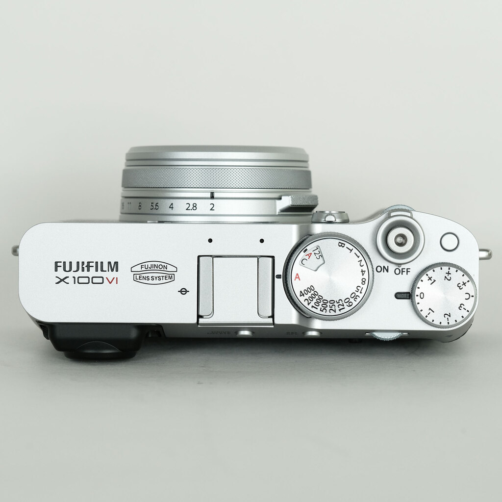 FUJIFILM X100VI FUJIFILM X100VI