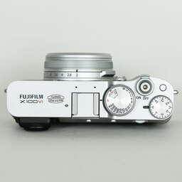 FUJIFILM X100VI FUJIFILM X100VI