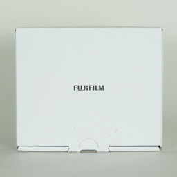 FUJIFILM X half X-HF1