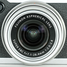 FUJIFILM X30 シルバー FUJIFILM X30 シルバー