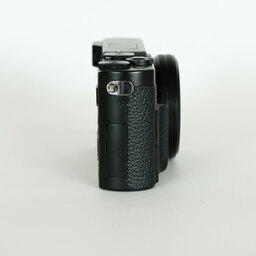 Panasonic LUMIX DMC-TX1 Panasonic LUMIX DMC-TX1