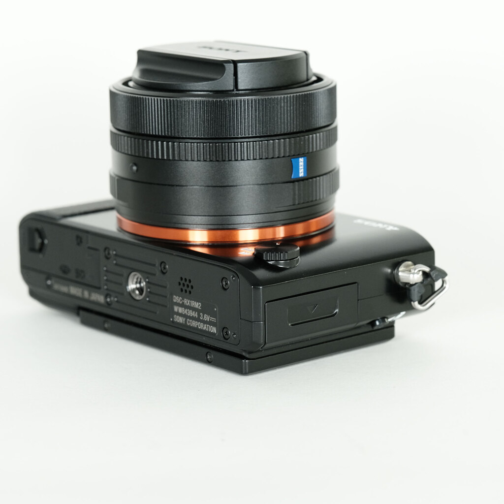 SONY Cyber-shot DSC-RX1RM2