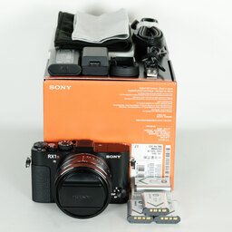 SONY Cyber-shot DSC-RX1RM2