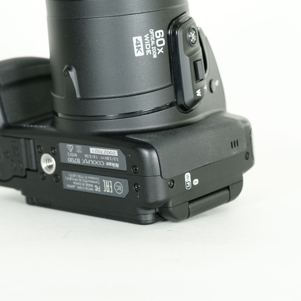 Nikon COOLPIX B700 ブラック Nikon COOLPIX B700 ブラック